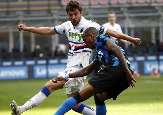 球员都必须 球员都必须