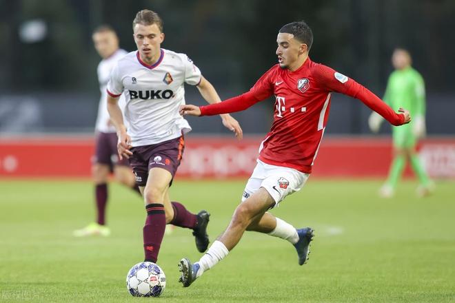 各自有不可 各自有不可