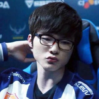 某强队在中 某强队在中