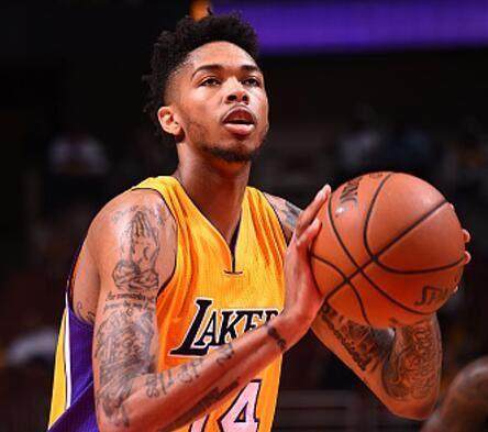 与主帅配合 与主帅配合